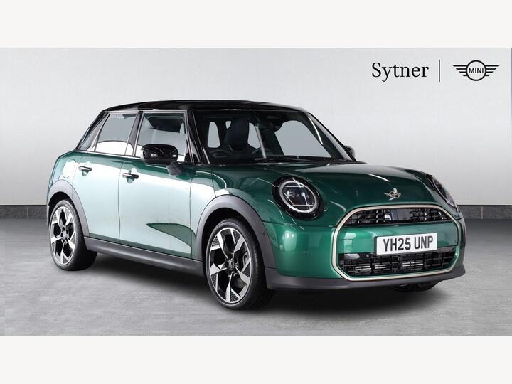 MINI Hatch 1.5C Exclusive Steptronic Euro 6 (s/s) 5dr