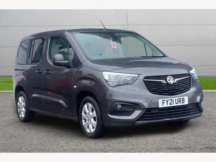 Vauxhall Combo Life 1.2 Turbo SE Auto Euro 6 (s/s) 5dr Vauxhall Combo Life 1.2 Turbo SE Auto Euro 6 (s/s) 5dr