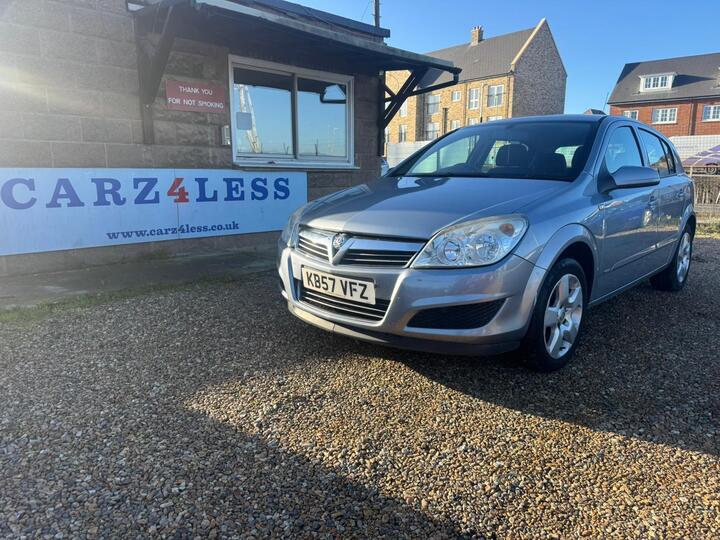 Vauxhall Astra 1.4i 16v Club 5dr