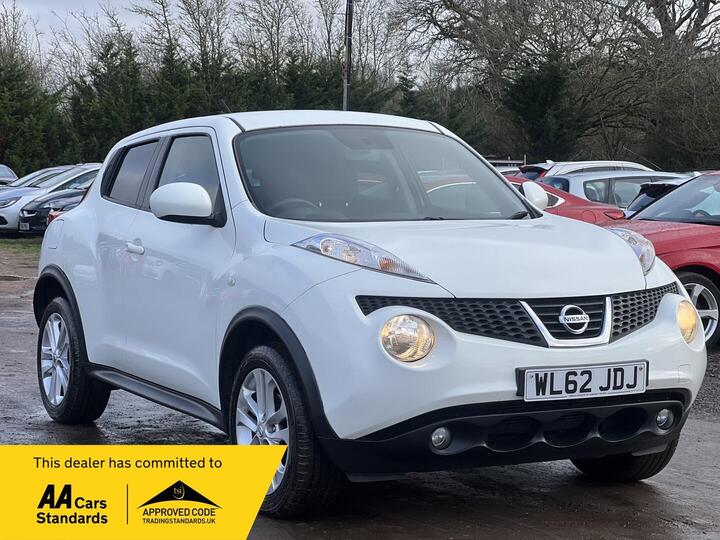 Nissan Juke 1.6 Acenta Premium Euro 5 (s/s) 5dr