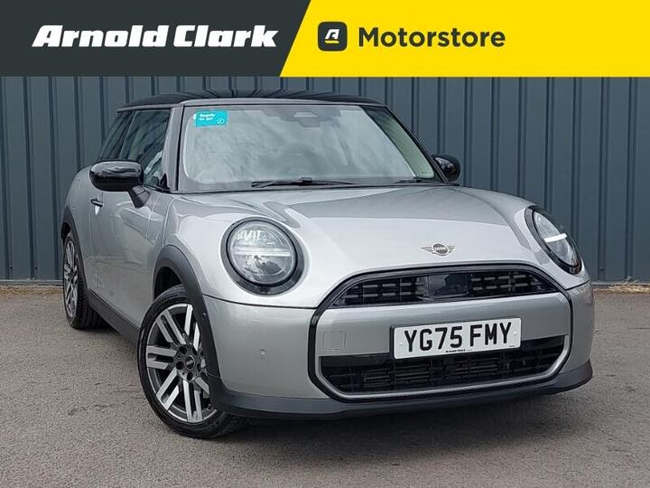 MINI Cooper 1.5C Classic Steptronic Euro 6 (s/s) 3dr