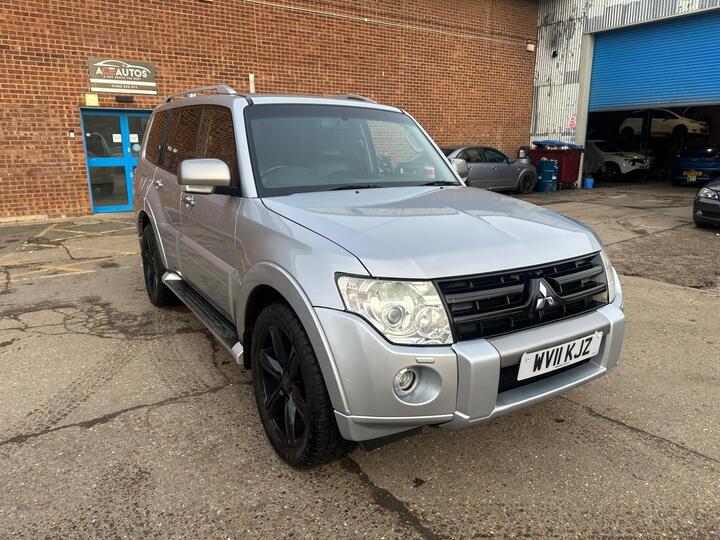 Mitsubishi Shogun 3.2 DI-DC Diamond Auto 4WD Euro 5 5dr LWB