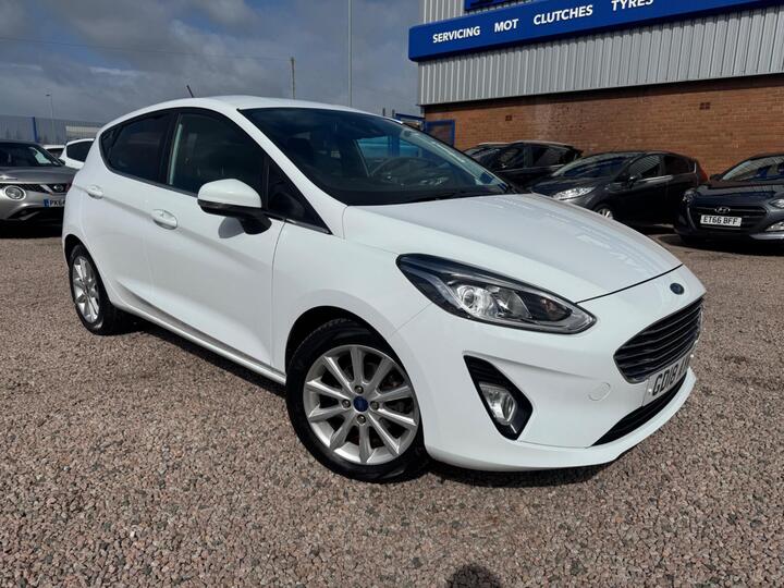 Ford Fiesta 1.0T EcoBoost Titanium Euro 6 (s/s) 5dr
