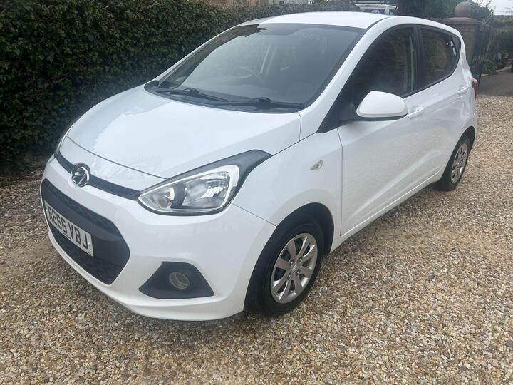 Hyundai I10 1.0 Blue Drive SE Euro 5 (s/s) 5dr (4 Seat)