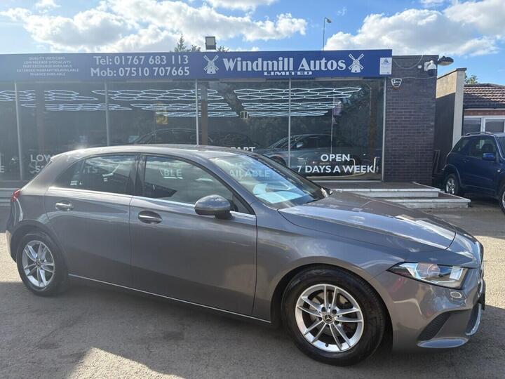 Mercedes-Benz A CLASS 1.3 A180 SE 7G-DCT Euro 6 (s/s) 5dr