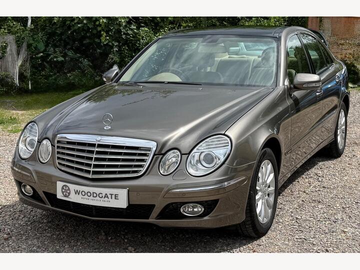 Mercedes-Benz E Class 3.0 E280 Elegance G-Tronic 4dr