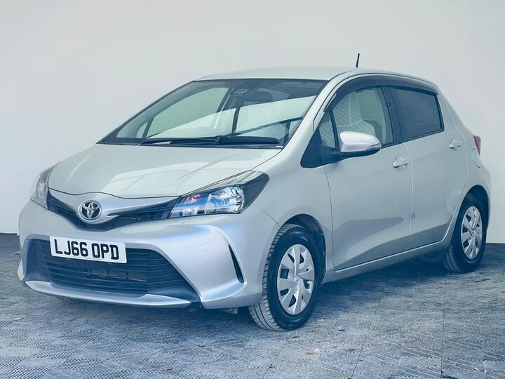 Toyota Yaris 1.33 Dual VVT-i Icon Multidrive S Euro 6 5dr