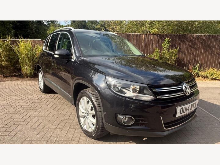 Volkswagen Tiguan 2.0 TDI BlueMotion Tech Match 4WD Euro 5 (s/s) 5dr