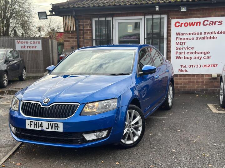 Skoda Octavia 1.6 TDI Elegance DSG Euro 5 (s/s) 5dr
