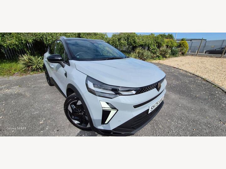 Renault Captur 1.8 E-TECH Techno Auto Euro 6 (s/s) 5dr