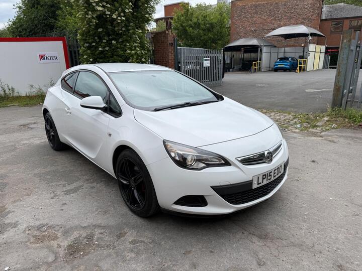 Vauxhall Astra GTC 1.6 CDTi EcoFLEX Sport Euro 6 (s/s) 3dr Vauxhall Astra GTC 1.6 CDTi EcoFLEX Sport Euro 6 (s/s) 3dr