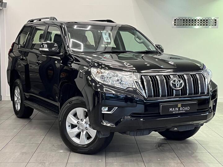 Toyota Land Cruiser 2.8D Active Auto 4WD Euro 6 (s/s) 5dr (7 Seat) Toyota Land Cruiser 2.8D Active Auto 4WD Euro 6 (s/s) 5dr (7 Seat)