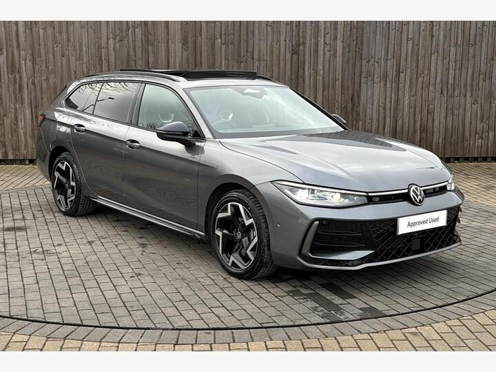 Volkswagen Passat 1.5 TSI EHybrid 19.7kWh R-Line DSG Euro 6 (s/s) 5dr