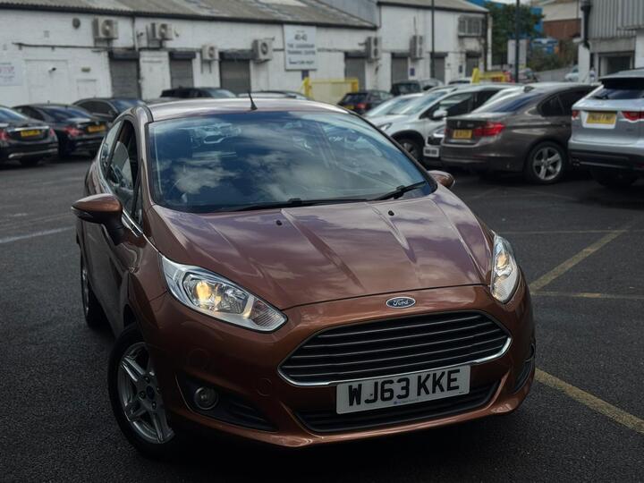Ford Fiesta 1.0T EcoBoost Zetec Euro 5 (s/s) 3dr