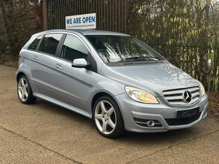 Mercedes-Benz B-CLASS 2.0 B180 CDI Sport CVT 5dr