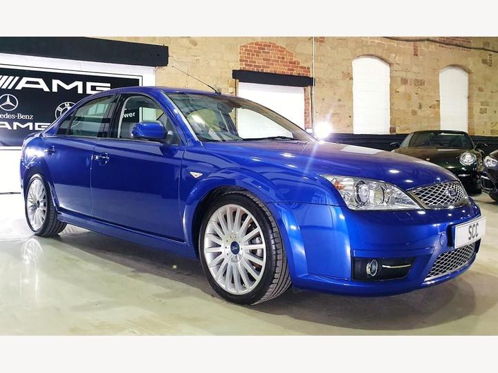 Ford Mondeo 3.0 ST-220 4dr