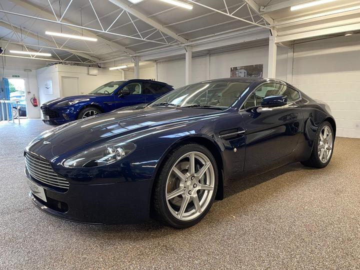 Aston Martin Vantage 4.3 V8 Euro 4 2dr