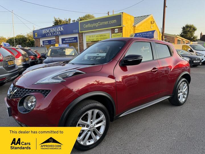 Nissan Juke 1.6 N-Connecta XTRON Euro 6 5dr