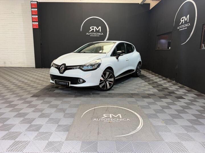 Renault CLIO 0.9 TCe Dynamique S Nav Euro 6 (s/s) 5dr