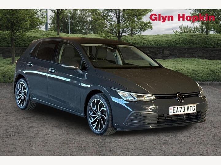 Volkswagen Golf 1.5 ETSI MHEV Life DSG Euro 6 (s/s) 5dr