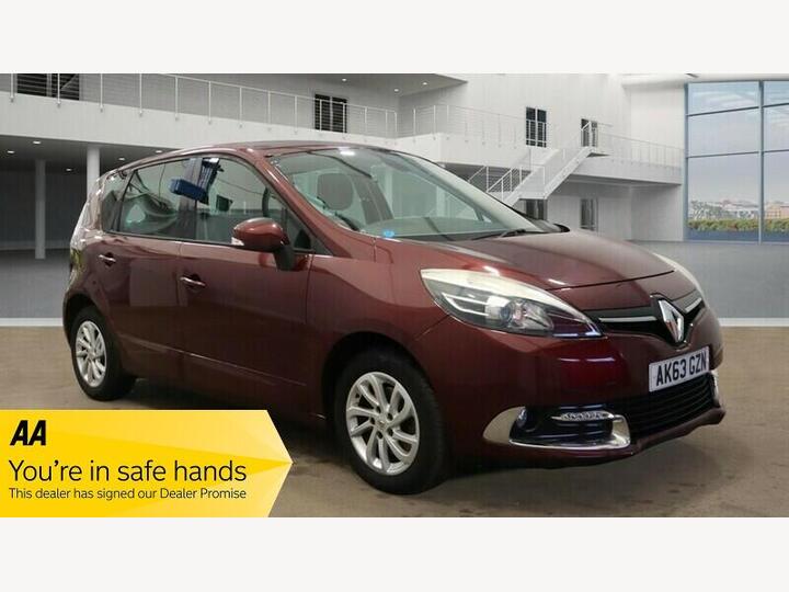 Renault Scenic 1.2 TCe ENERGY Dynamique TomTom Euro 5 (s/s) 5dr Renault Scenic 1.2 TCe ENERGY Dynamique TomTom Euro 5 (s/s) 5dr