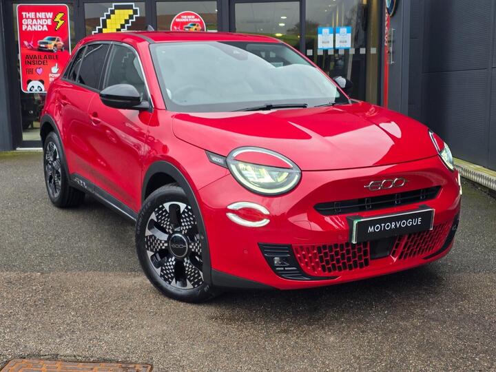 Fiat 600 54kWh La Prima Auto 5dr
