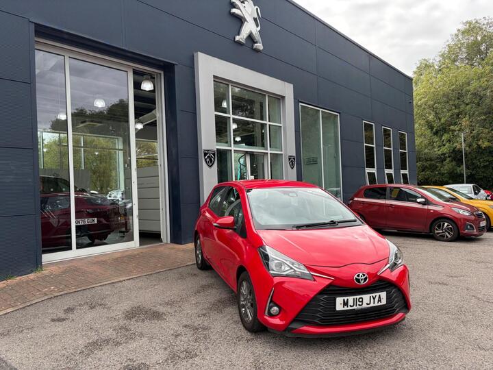 Toyota Yaris 1.5 VVT-i Icon CVT Euro 6 5dr