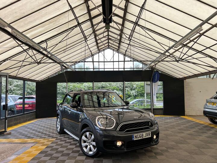 MINI COUNTRYMAN 1.5 7.6kWh Cooper SE Auto ALL4 Euro 6 (s/s) 5dr