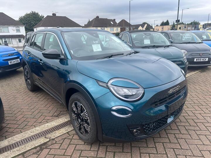 Fiat 600 1.2 MHEV E-DCT Euro 6 (s/s) 5dr