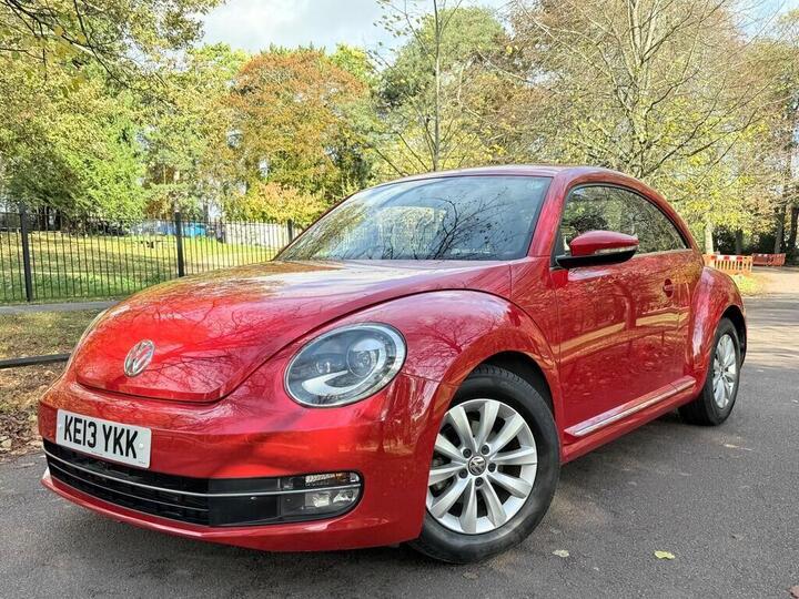 Volkswagen Beetle Volkswagen Beetle 1.2 TSI Design DSG Volkswagen Beetle Volkswagen Beetle 1.2 TSI Design DSG