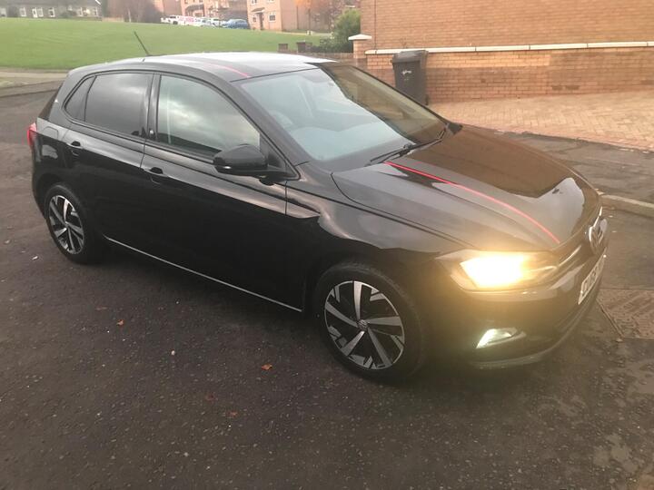 Volkswagen Polo 1.0 TSI Beats Euro 6 (s/s) 5dr Volkswagen Polo 1.0 TSI Beats Euro 6 (s/s) 5dr