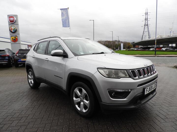 Jeep Compass 2.0 MultiJetII Longitude 4WD Euro 6 (s/s) 5dr Jeep Compass 2.0 MultiJetII Longitude 4WD Euro 6 (s/s) 5dr