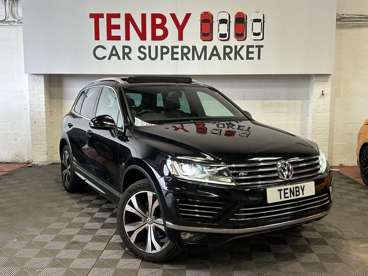 Volkswagen TOUAREG 3.0 TDI V6 BlueMotion Tech R-Line Tiptronic 4WD Euro 6 (s/s) 5dr