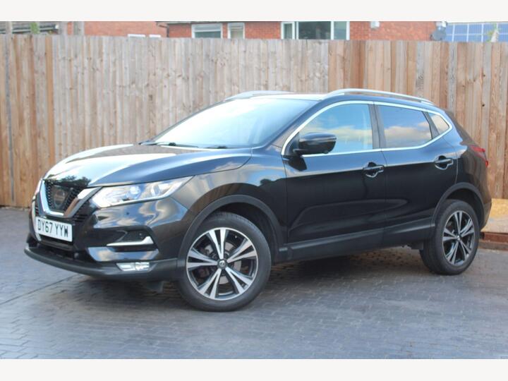 Nissan Qashqai 1.2 DIG-T N-Connecta Euro 6 (s/s) 5dr