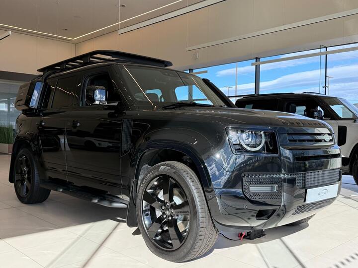 Land Rover Defender 110 3.0 D350 MHEV X-Dynamic SE Auto 4WD Euro 6 (s/s) 5dr