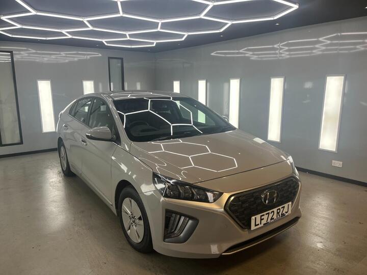 Hyundai Ioniq 1.6 H-GDi Premium DCT Euro 6 (s/s) 5dr Hyundai Ioniq 1.6 H-GDi Premium DCT Euro 6 (s/s) 5dr