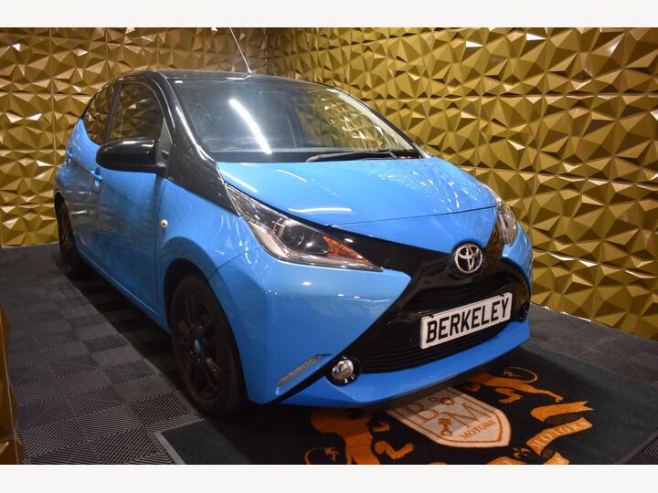 Toyota AYGO 1.0 VVT-i X-cite Euro 6 5dr
