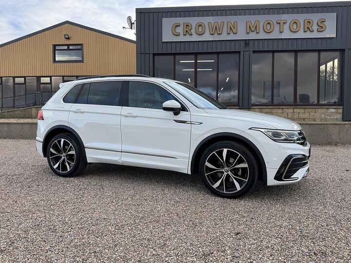 Volkswagen Tiguan 1.5 TSI R-Line DSG Euro 6 (s/s) 5dr Volkswagen Tiguan 1.5 TSI R-Line DSG Euro 6 (s/s) 5dr