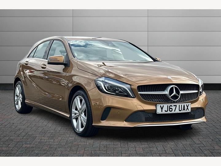 Mercedes-Benz A CLASS DIESEL HATCHBACK 1.5 A180d Sport (Premium) Euro 6 (s/s) 5dr