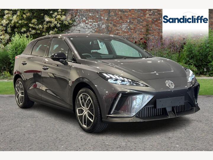 MG MG4 64kWh Trophy Long Range Auto 5dr