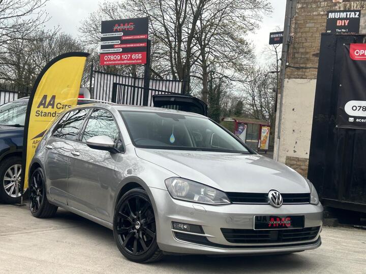 Volkswagen Golf 2.0 TDI BlueMotion Tech GT Euro 5 (s/s) 5dr