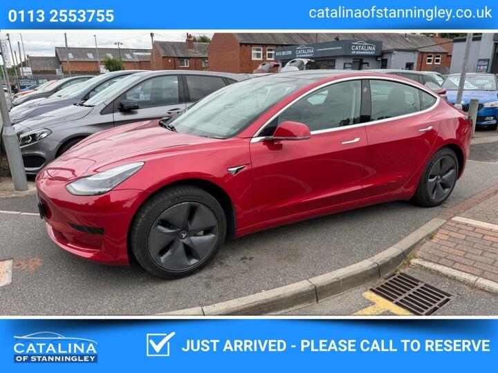 Tesla Model 3 Standard Range Plus Auto RWD 4dr