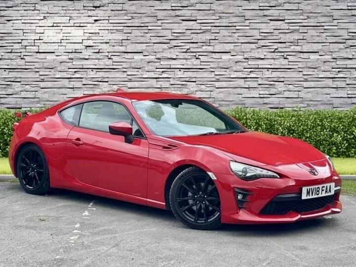 Toyota GT86 2.0 Boxer D-4S Pro Euro 6 2dr