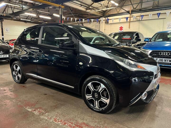 Toyota AYGO 1.0 VVT-i X-clusiv Euro 5 5dr Euro 5