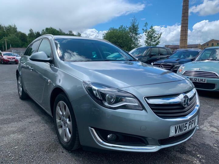 Vauxhall Insignia 2.0 CDTi EcoFLEX SRi Nav Sports Tourer Euro 5 (s/s) 5dr