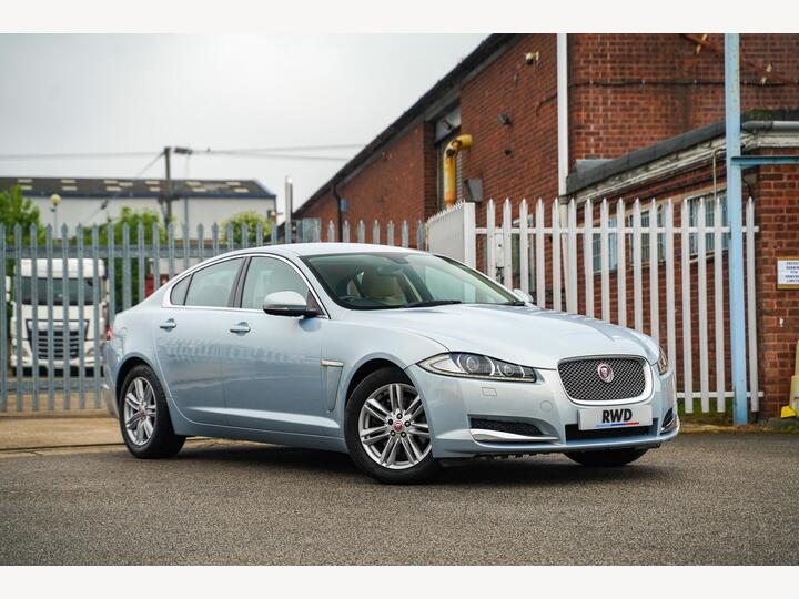 Jaguar XF 2.2d Luxury Auto Euro 5 (s/s) 4dr