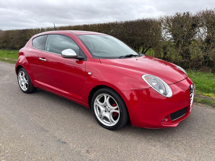 Alfa Romeo MiTo 875 TB TwinAir Distinctive Euro 6 (s/s) 3dr Alfa Romeo MiTo 875 TB TwinAir Distinctive Euro 6 (s/s) 3dr