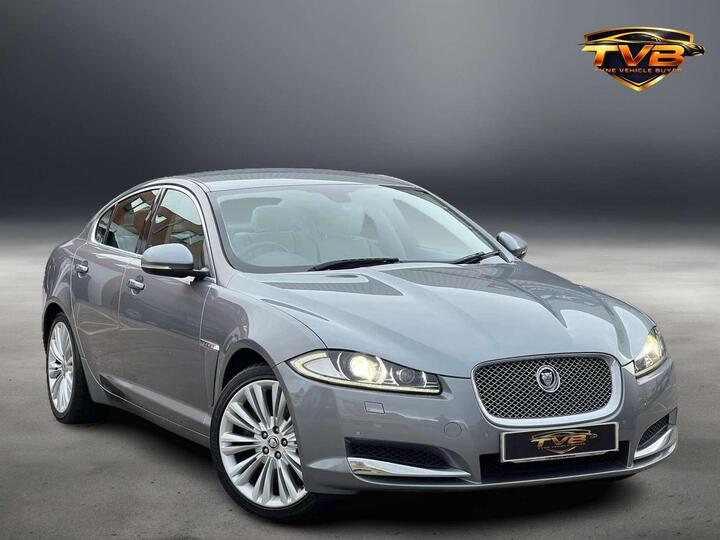 Jaguar XF 3.0d V6 Portfolio Auto Euro 5 4dr
