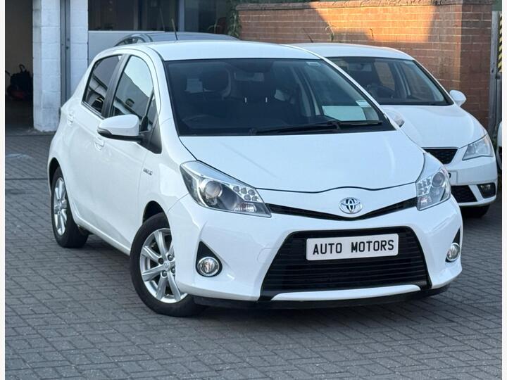 Toyota Yaris 1.5 VVT-h T4 CVT Euro 5 5dr