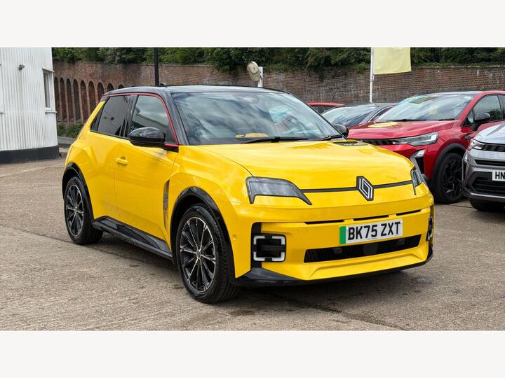 Renault 5 E-Tech Electric Comfort Range 52kWh Iconic Five Auto 5dr